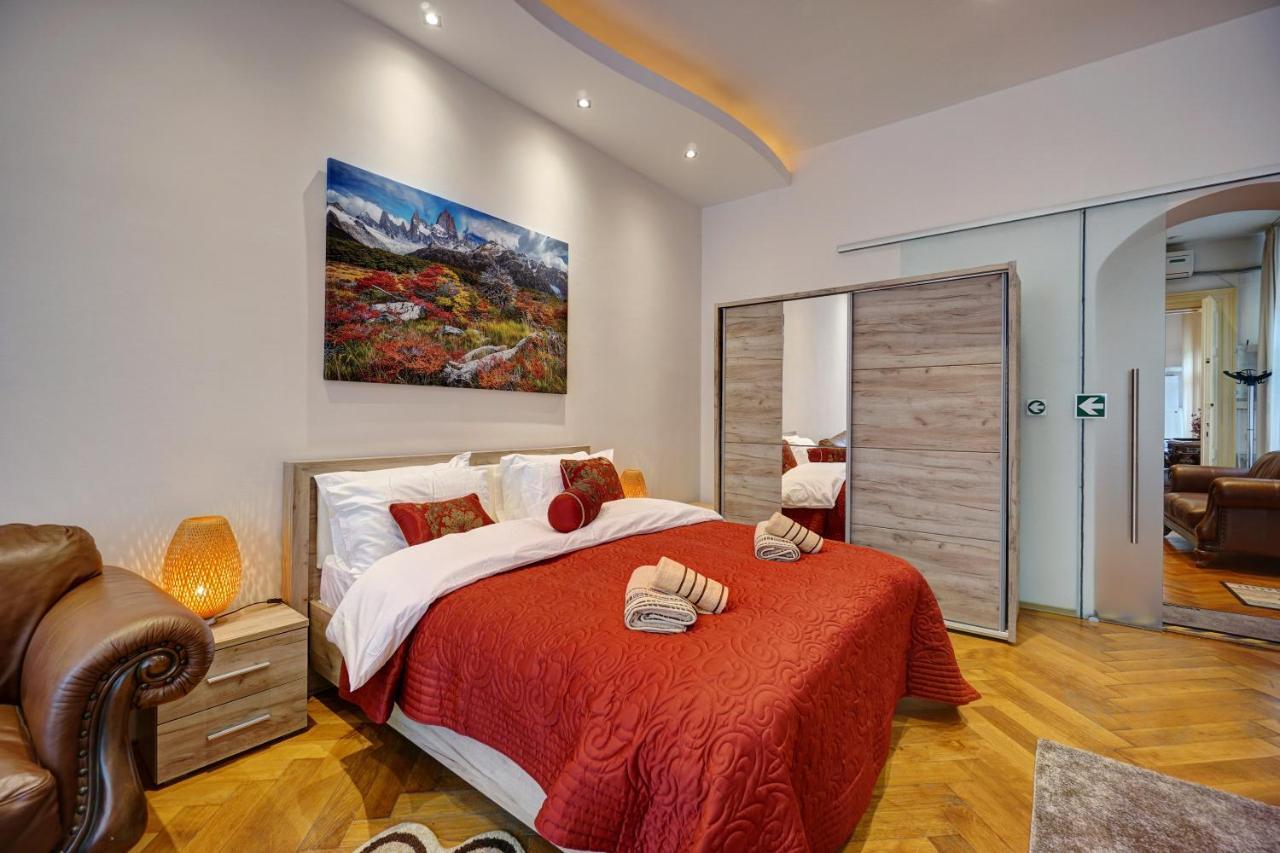 Апартаменты Casa De Vis, Brasov Old City Centre Экстерьер фото